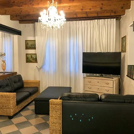 Manor Among Veneto's Orchards *